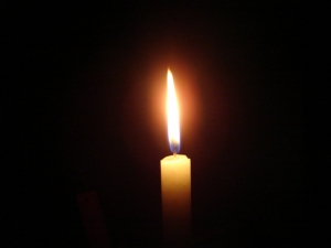 candle2.jpg